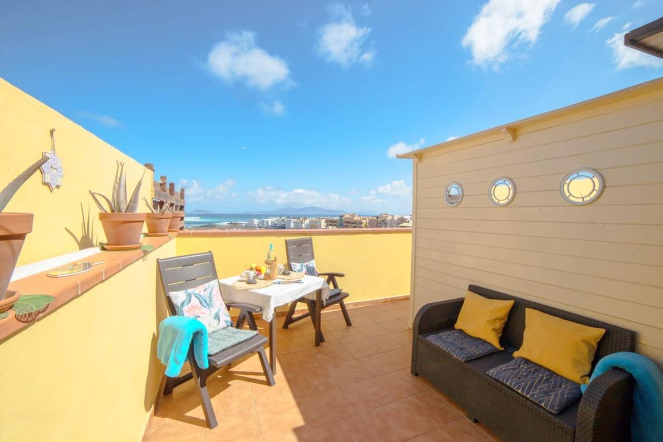 Atico De Carlo Con Vistas Al Mar Y Terraza Apartment Corralejo Exterior photo
